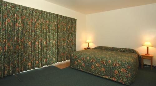 Coromandel Court Motel Bagian luar foto